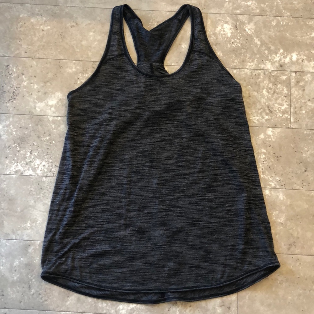 lululemon essential pleated tank.